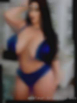 Amateur brunette busty fucking.